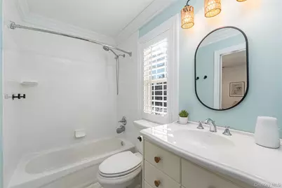 15 Crescent Court, Wading River, NY 11792 - Photo 32