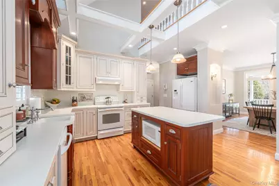 15 Crescent Court, Wading River, NY 11792 - Photo 10