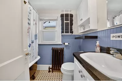 81 Walton Avenue, White Plains, NY 10606 - Photo 18