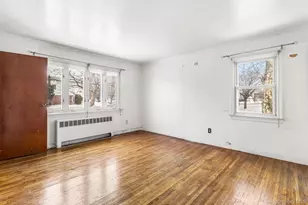 336 Herricks Rd, Mineola, NY 11501 - Photo 10