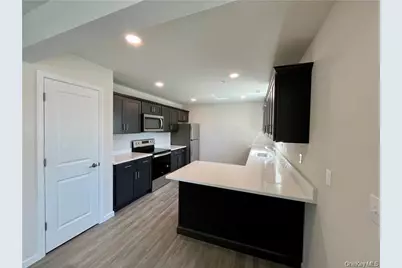 206 Golf Links Road #121, Middletown, NY 10940 - Photo 2