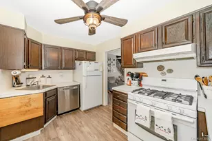 126 Boston Ave, Massapequa, NY 11758 - Photo 12