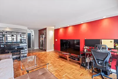 17-85 215th Street #9L, Bayside, NY 11360 - Photo 4