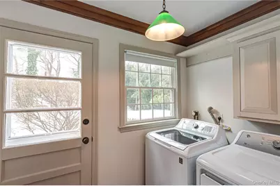 2 Sea View Lane, Mount Sinai, NY 11766 - Photo 14