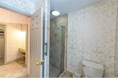 2 Sea View Lane, Mount Sinai, NY 11766 - Photo 18