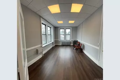 519 S 5th Avenue #Offices, Mount Vernon, NY 10550 - Photo 4