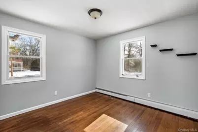 93 Garfield Boulevard, Farmingdale, NY 11735 - Photo 16