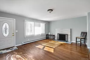 93 Garfield Blvd, Farmingdale, NY 11735 - Photo 10