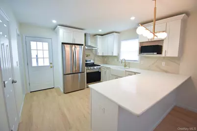 36 S 5th Avenue, Brentwood, NY 11717 - Photo 2