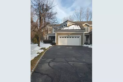 7 Club Pointe Drive #7, White Plains, NY 10605 - Photo 8