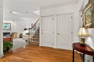 7 Club Pointe Dr, White Plains, NY 10605 - Photo 14