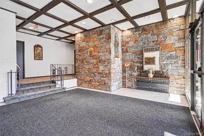 25 Franklin Avenue #2K, White Plains, NY 10601 - Photo 4