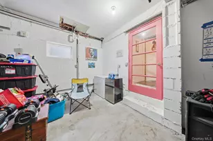 20 Dubois St, Middletown, NY 10940 - Photo 24