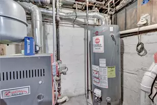 88-37 88th St, Woodhaven, NY 11421 - Photo 22