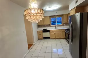 545 Pelham Rd, New Rochelle, NY 10805 - Photo 16