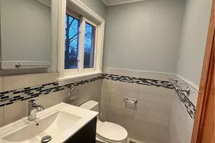 545 Pelham Rd, New Rochelle, NY 10805 - Photo 20