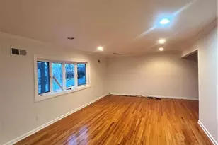 545 Pelham Rd, New Rochelle, NY 10805 - Photo 4