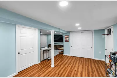 60 Cherry Street, Massapequa, NY 11758 - Photo 20