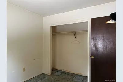 77 Melrose Avenue, New Windsor, NY 12553 - Photo 8