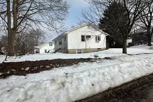 77 Melrose Ave, New Windsor, NY 12553 - Photo 2