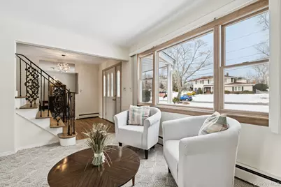 28 Sycamore Avenue, Lake Grove, NY 11755 - Photo 4