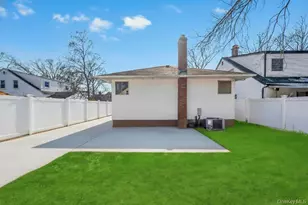 488 Pershing Blvd, Rockville Centre, NY 11570 - Photo 42