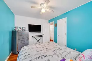 488 Pershing Blvd, Rockville Centre, NY 11570 - Photo 28