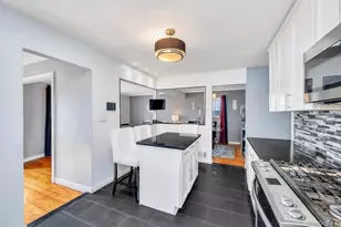 488 Pershing Blvd, Rockville Centre, NY 11570 - Photo 18