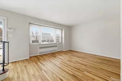 580 Georgia Street, West Hempstead, NY 11550 - Photo 8