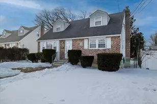 580 Georgia St, West Hempstead, NY 11550 - Photo 4