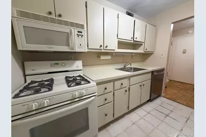 490 Atlantic Avenue #115, East Rockaway, NY 11518 - Photo 8