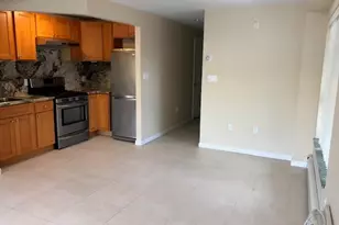 21-70 31st St, Astoria, NY 11105 - Photo 4