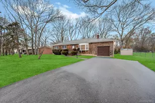 15 E Woodside Ave, Patchogue, NY 11772 - Photo 4