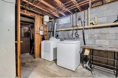 15 E Woodside Avenue, Patchogue, NY 11772 - Photo 28