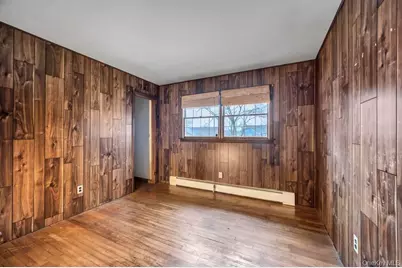 15 E Woodside Avenue, Patchogue, NY 11772 - Photo 16