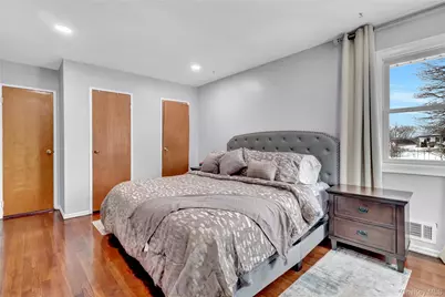 6 Little Court, Deer Park, NY 11729 - Photo 16