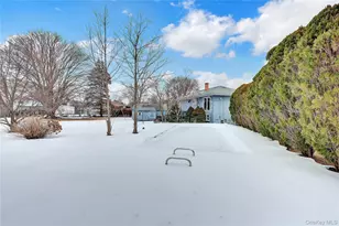 6 Little Ct, Deer Park, NY 11729 - Photo 30