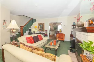 2555 Westervelt Ave, Bronx, NY 10469 - Photo 4