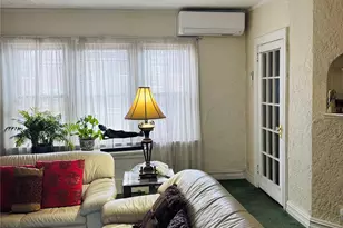 2555 Westervelt Ave, Bronx, NY 10469 - Photo 2