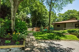 194 Alta Terrace Terrace, Jericho, NY 11753 - Photo 38