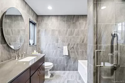 194 Alta Terrace Terrace, Jericho, NY 11753 - Photo 20