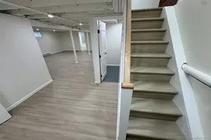 6 Merle Pl, Deer Park, NY 11729 - Photo 8