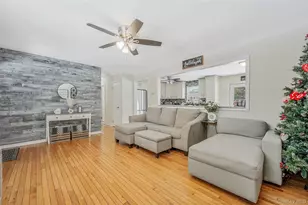 126 Floyd Rd, Shirley, NY 11967 - Photo 6