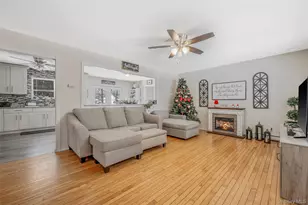 126 Floyd Rd, Shirley, NY 11967 - Photo 4