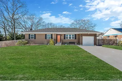 126 Floyd Road, Shirley, NY 11967 - Photo 2
