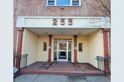 255 Bronx River Road #4R, Yonkers, NY 10704 - Photo 2