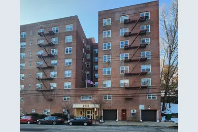 255 Bronx River Road #4R, Yonkers, NY 10704 - Photo 1