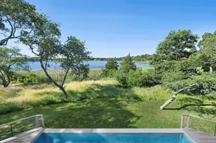 8 Hilo Dr, Shelter Island, NY 11964 - Photo 24