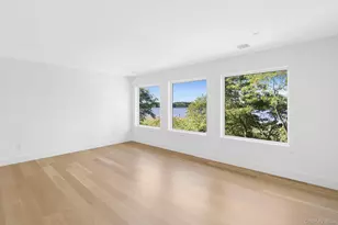 8 Hilo Dr, Shelter Island, NY 11964 - Photo 18