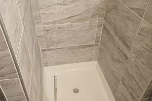 346 Brinsmade Ave, Bronx, NY 10465 - Photo 38